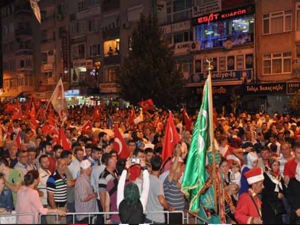 Demokrasi Nöbeti Devam Ediyor!