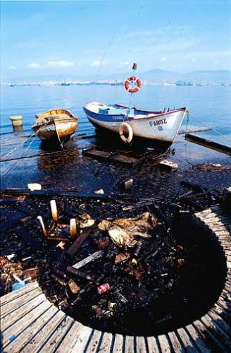 Marmara Depremini Unutmadık !