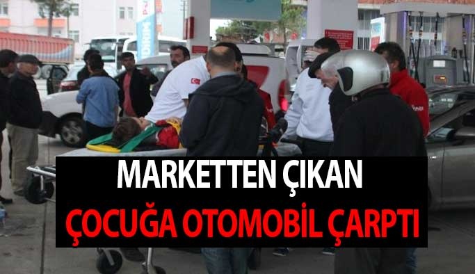 Marketten Çıkan Çocuğa Otomobil Çarptı