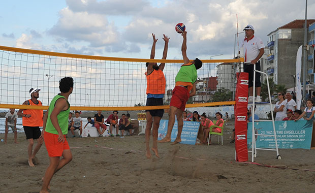 Samsun’da Plaj Voleybolu heyecanı