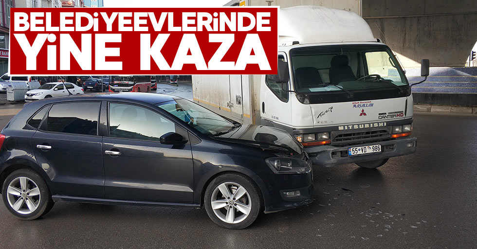 Samsun'da otomobil ile kamyonet çarpıştı