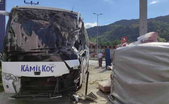 Devrek’te trafik kazası: 3 yaralı