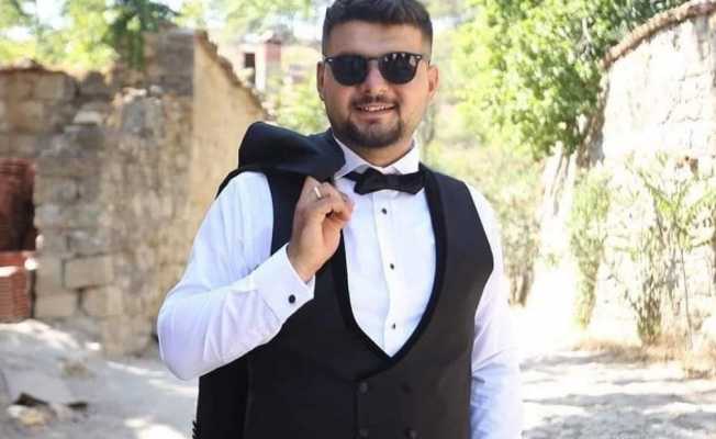 Nikah saatinde cenaze namazı kılındı