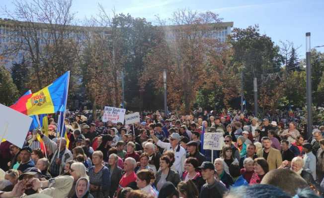 Moldova’da hükümet karşıtı protesto