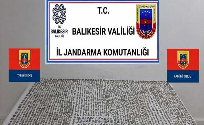 Bandırma’da 3 bin 985 tarihi sikke ele geçirildi