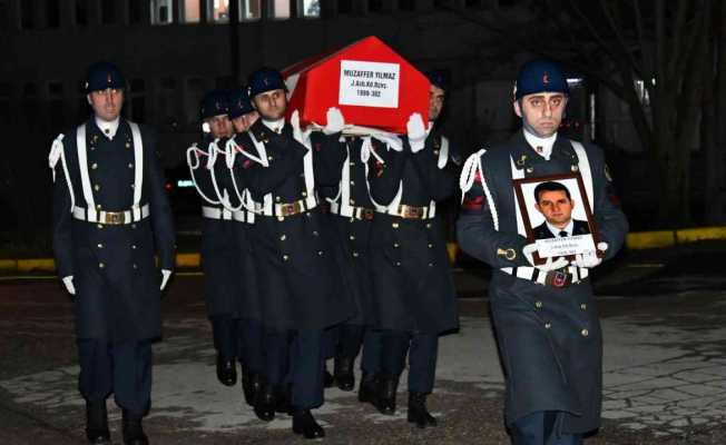 Hayatını kaybeden astsubay törenle memleketine uğurlandı