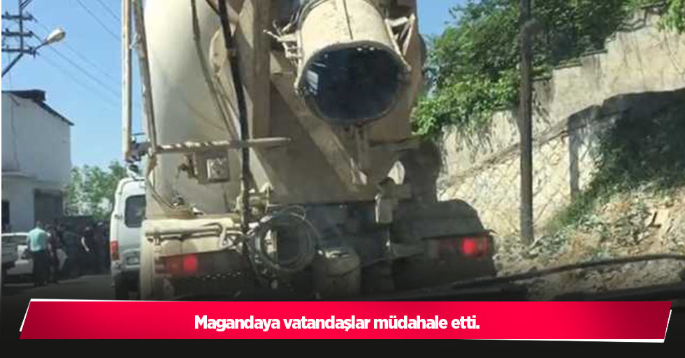 Magandaya vatandaşlar müdahale etti.