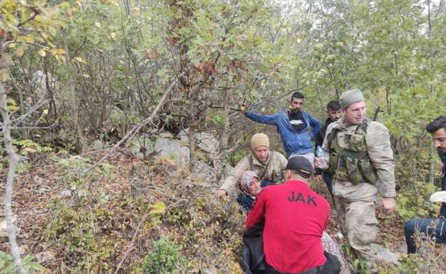 Kayıp kadın, evinin 5 kilometre ilerisinde bulundu