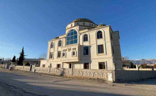 Şırnak’ta cami avlusunda bulunan bebek Batman’a sevk edildi