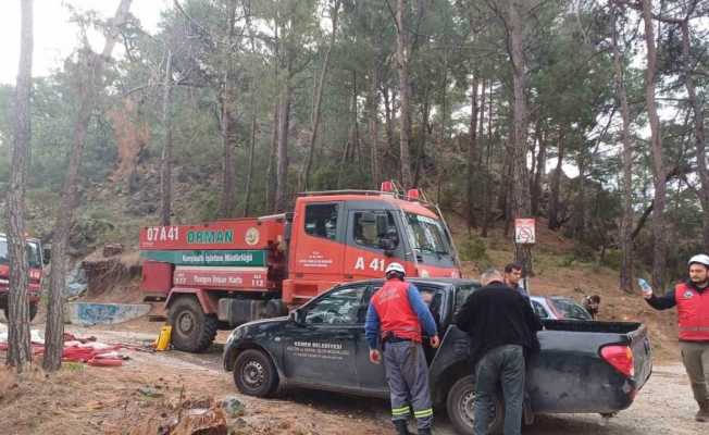 Kemer’de orman yangını büyümeden söndürüldü