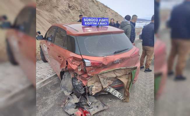 Özalp’ta trafik kazası: 1 ölü 3 yaralı