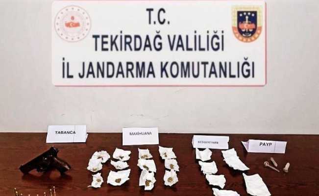 Tekirdağ’da silah ve uyuşturucu operasyonunda 11 kişi yakalandı