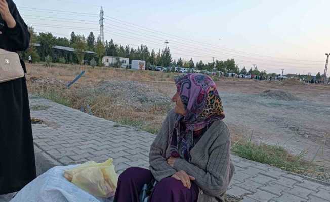 Batman’da dilenciler mezarları mesken haline getirdi