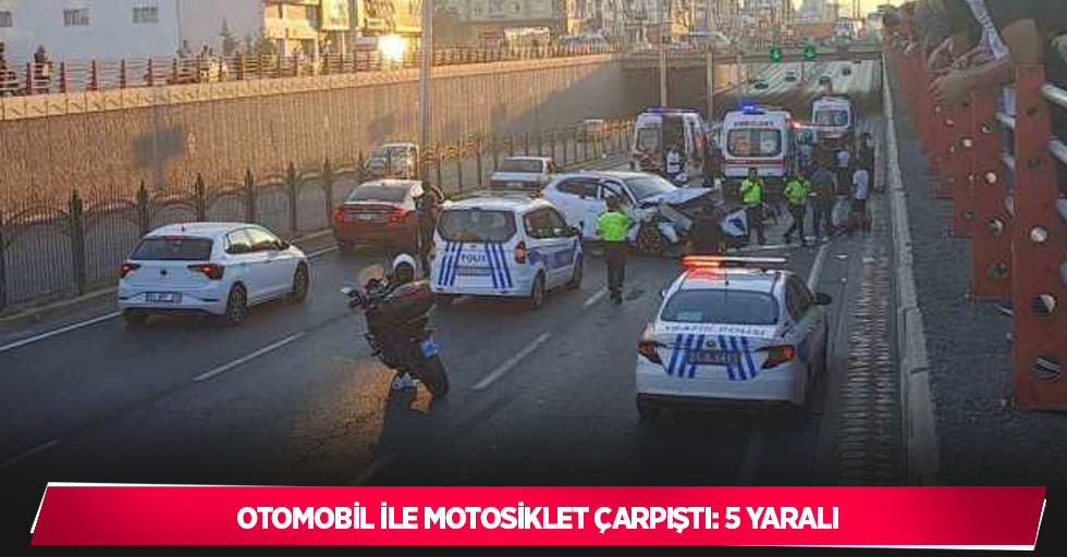 Otomobil ile motosiklet çarpıştı: 5 yaralı