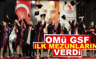 GSF ilk mezunlarını verdi