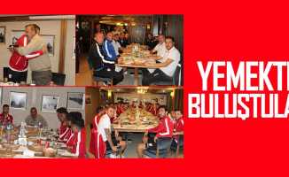 Samsunspor yemekte buluştu