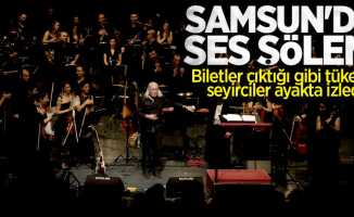 Samsun'da Cahit Berkay konserine büyük ilgi