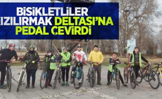 Bisikletliler Kızılırmak Deltası'na pedal çevirdi