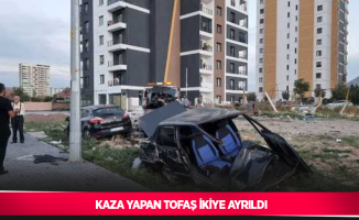 Kaza yapan Tofaş ikiye ayrıldı