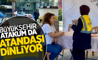 Büyükşehir Atakum’da vatandaşı dinliyor