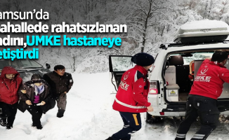 Samsun’da mahallede rahatsızlanan kadını,UMKE hastaneye yetiştirdi