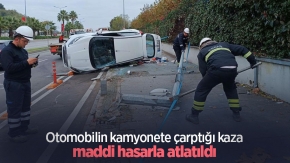 Otomobilin kamyonete çarptığı kaza maddi hasarla atlatıldı